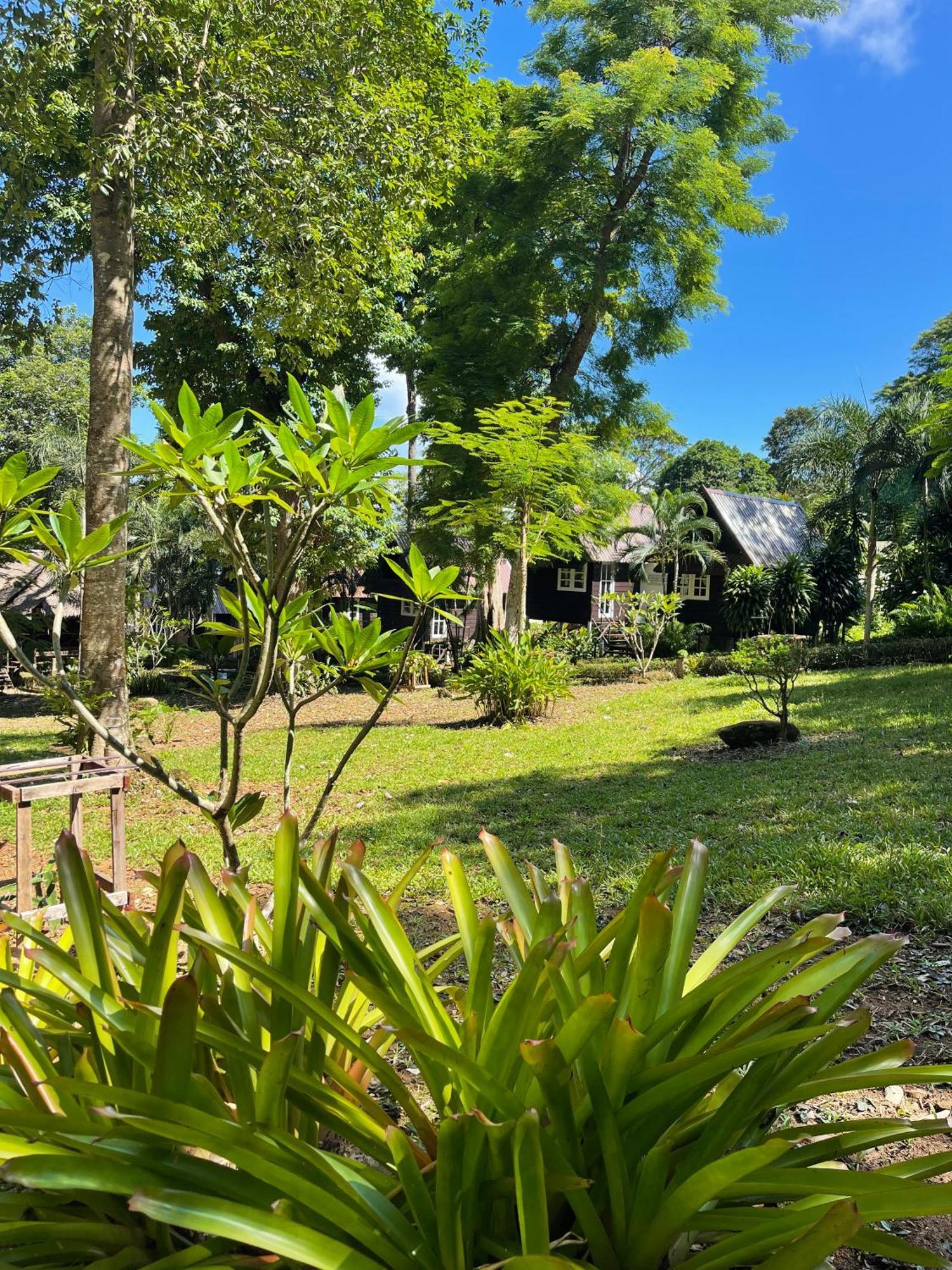 Vanara Bungalows Koh Chang Exteriör bild